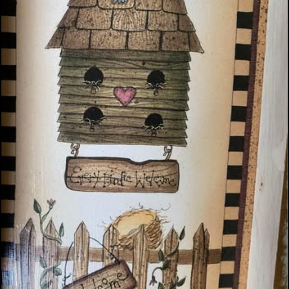 Rustic Farmhouse Birdhouse Wall Art Distressed White Frame Approx. - Picture 10 of 15